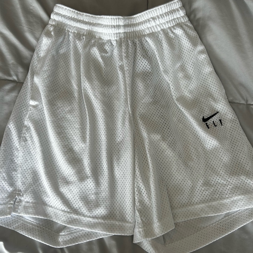 Nike fly white xs basketball shorts